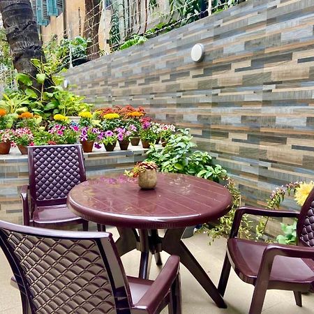 Hotel Regent Vatika Calcutta  Esterno foto
