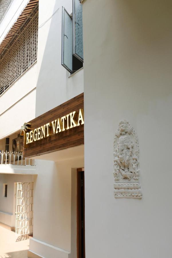 Hotel Regent Vatika Calcutta  Esterno foto